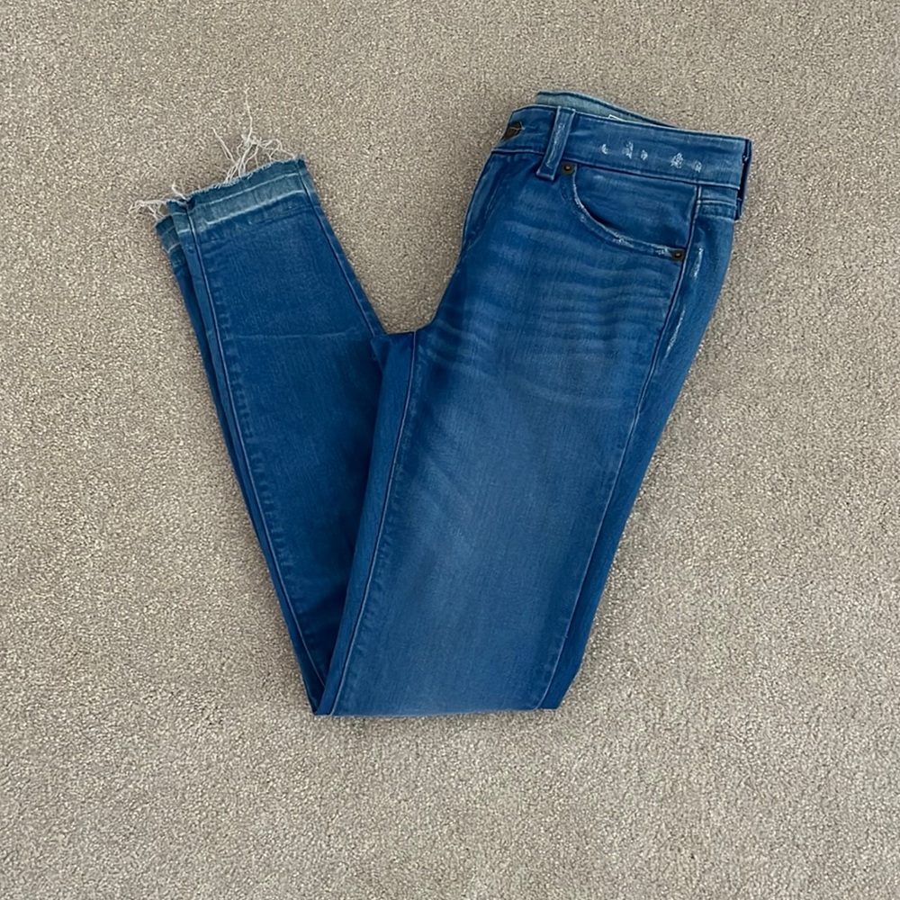 EUC Vineyard Vines jeans